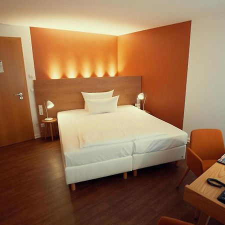 Hotel Adler Asperg Esterno foto