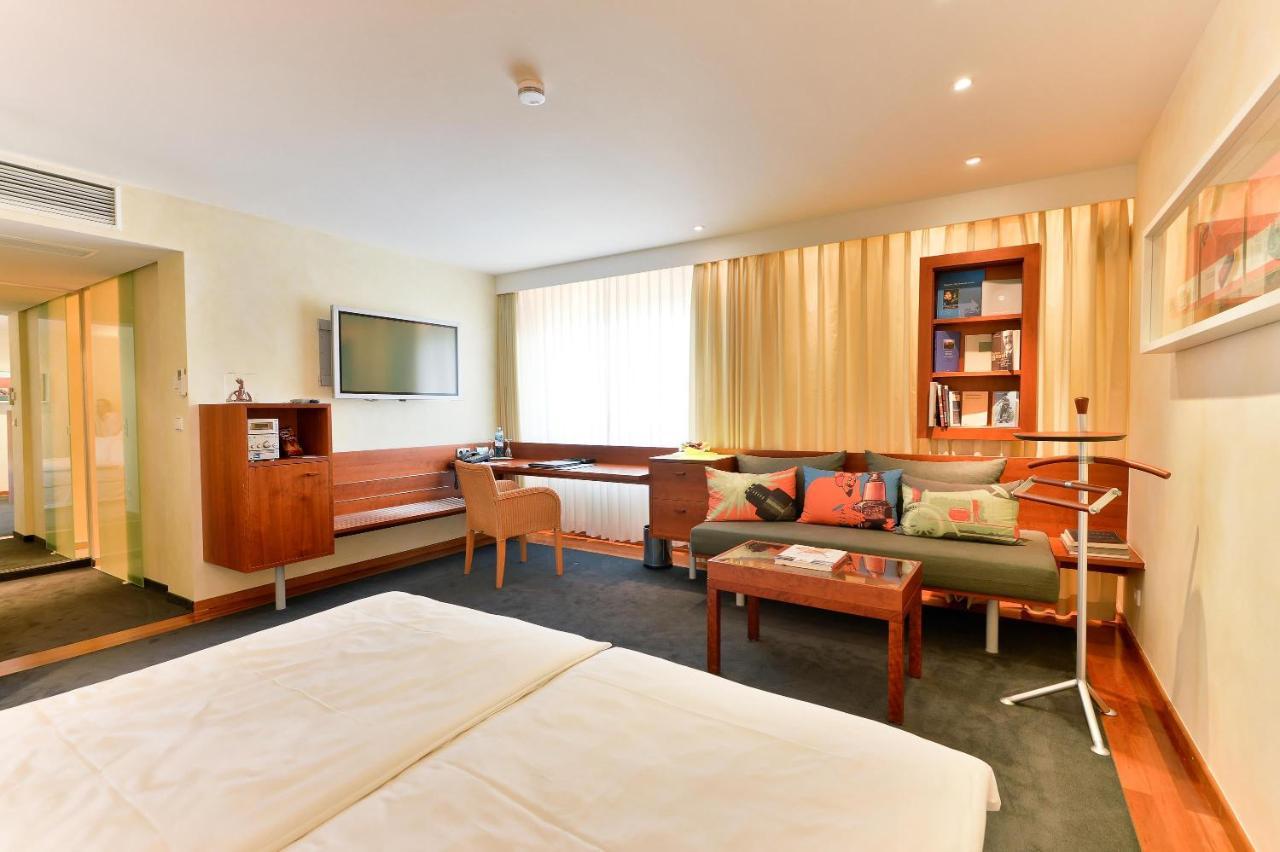Hotel Adler Asperg Esterno foto