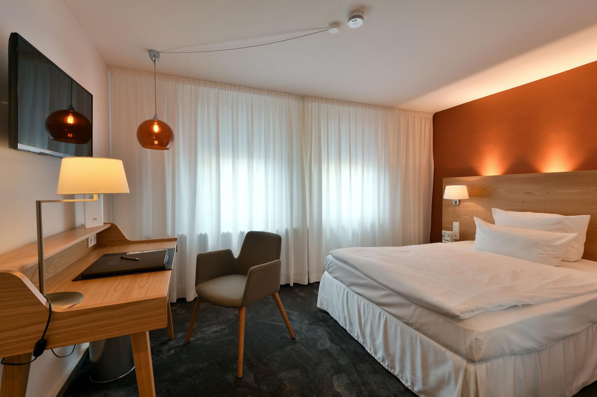 Hotel Adler Asperg Esterno foto
